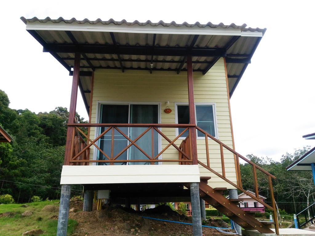 Ao Salat View Koh Kood Hotel Ko Kut Exterior photo